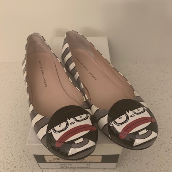 MARC by MARC JACOBS Cartoon Girl Stripe Flats - Picture 1 of 6